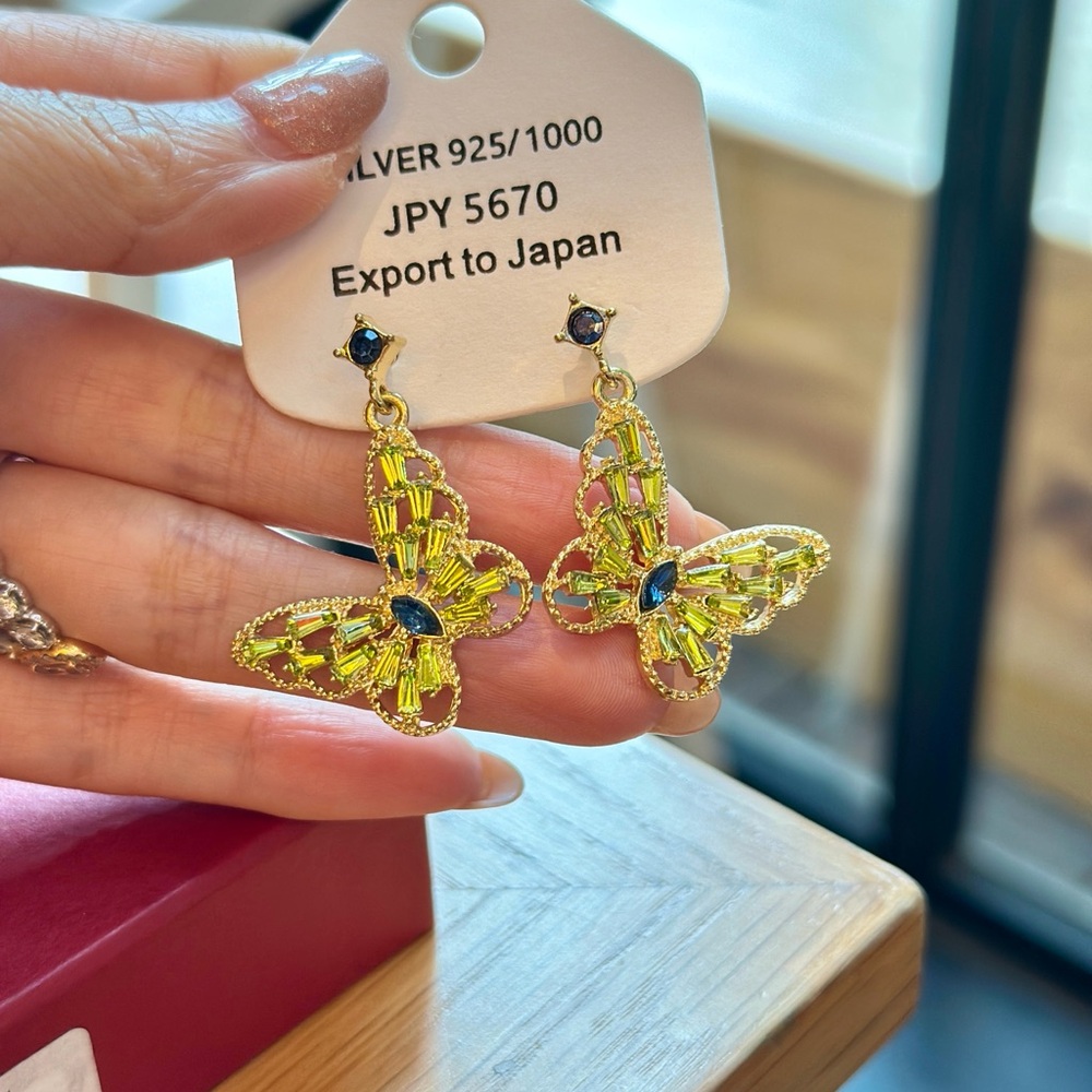 New Elegant Butterfly Earrings with Blue Accents
